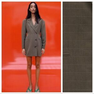 NWT. Zara Limited Edition Jacket Dress. Size L.